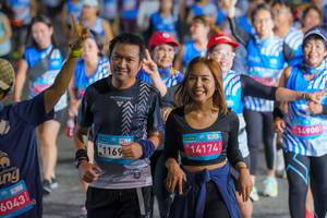 BIB: 6043, 1169, 14174, 149001
                            <button type="button" onclick="openModal(23112836)" class="btn btn-primary btn-sm float-right btn-popup" data-toggle="modal" data-target=".modal-high-quality">
                        <i class="fas fa-shopping-cart"></i> Add to Cart
                    </button>
                                            <button type="button" onclick="isThisMe(23112836, true)" class="btn btn-success btn-sm float-right btn-popup btn-isme hidden" data-toggle="tooltip" data-placement="bottom" title="นี่คือรูปของคุณใช่ไหม คลิกที่นี่เพื่อเอาเข้าอัลบั้ม">
                        <i class="fas fa-plus"></i> Add to album
                    </button>
                    <button type="button" onclick="isThisMe(23112836, false)" class="btn btn-warning btn-sm float-right btn-popup btn-isnotme hidden">
                        <i class="fas fa-ban"></i> Remove from album
                    </button>